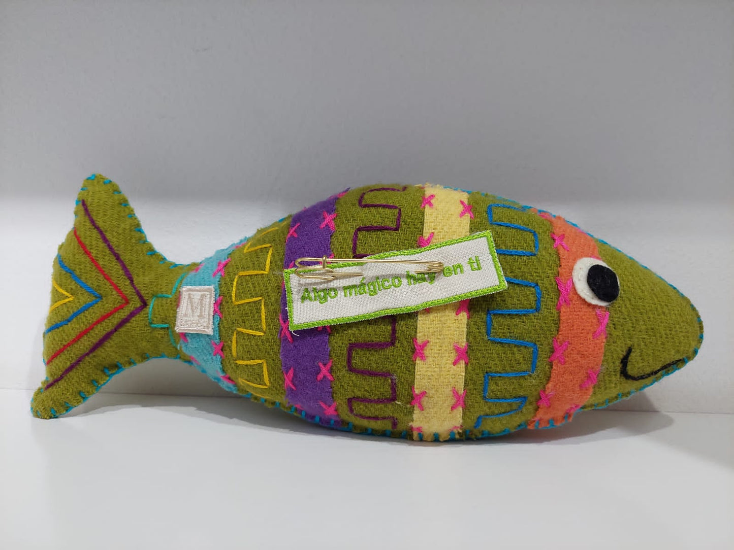 Mongo (nahual) - Pez bordado