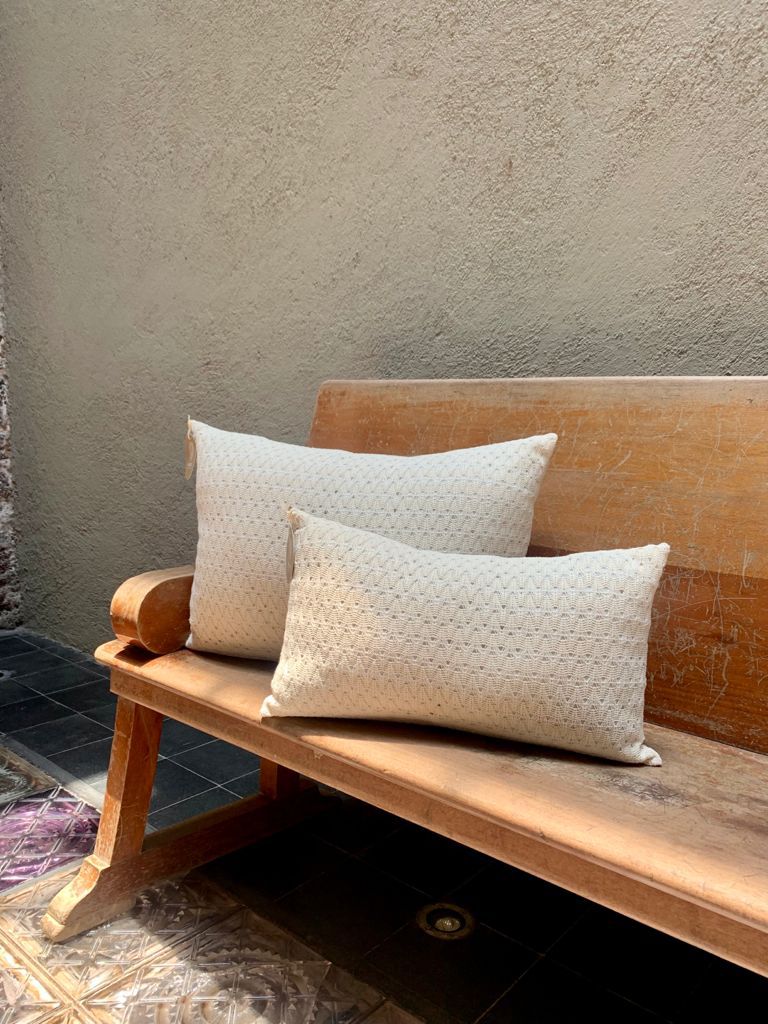 Cojín Telar de Pedal Tejido Amuzgo