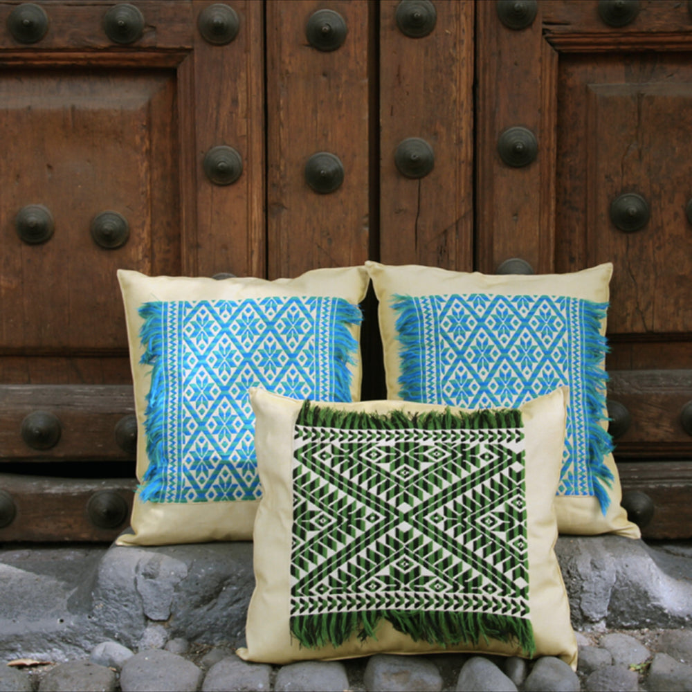 Cojín Mazahua Estrellas Fleco