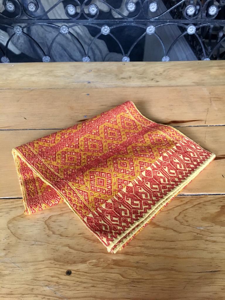 Camino Brocado Universo