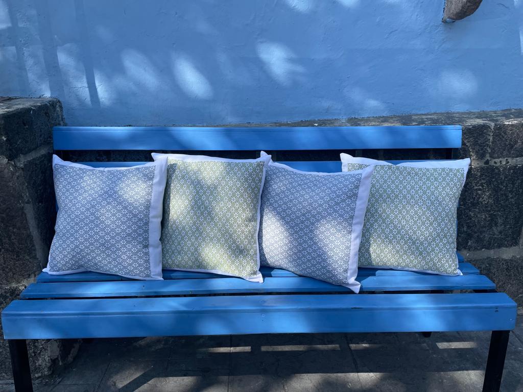 Cojín Nahua Estrellas