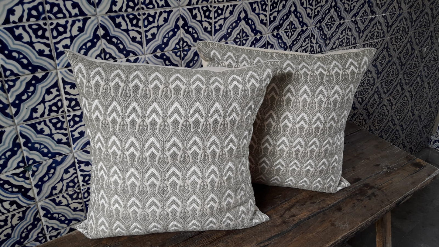 Cojín Brocado Iglesia