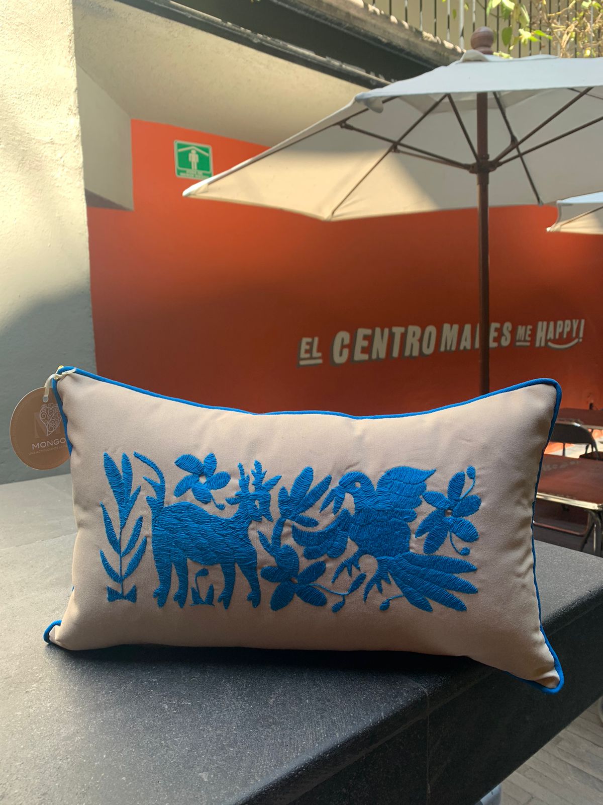 Cojín Otomí Lumbar Bordado Flora y Fauna