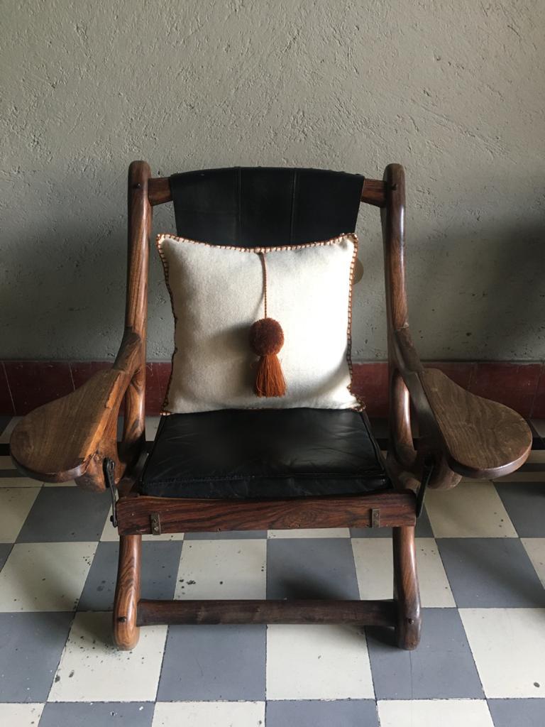 Cojín Lana Cuadrado Pompón Cascada