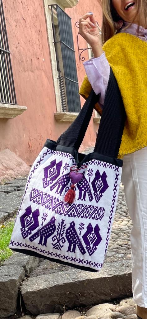 Bolsa Mazahua mediana