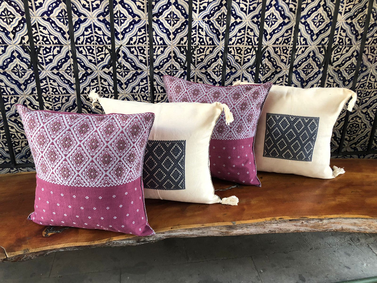 Cojín Telar de Cintura Brocado Flor y Canto