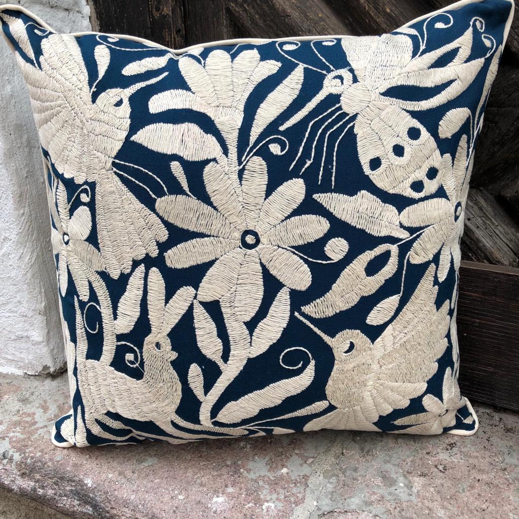 Cojín Otomí Flora y Fauna