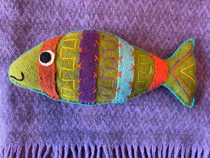 Mongo (nahual) - Pez bordado
