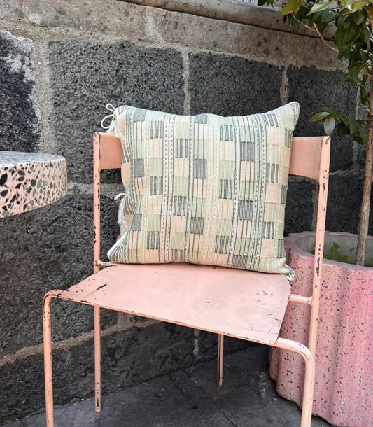 Cojín Telar de Cintura Brocado Vasarely