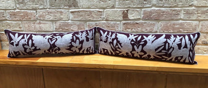 Cojín Doble Lumbar Otomí Bordado Flora y Fauna