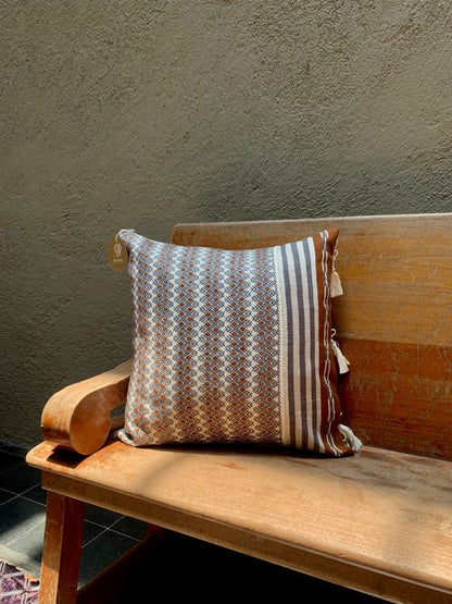 Cojín Brocado Siembra y Cosecha