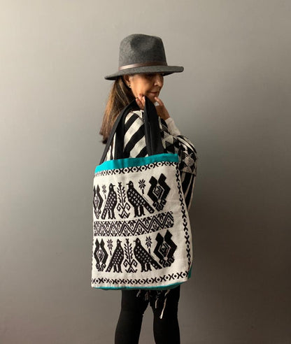 Bolsa Mazahua mediana