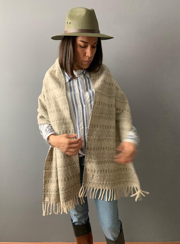 Bufanda/Chal Con diseño