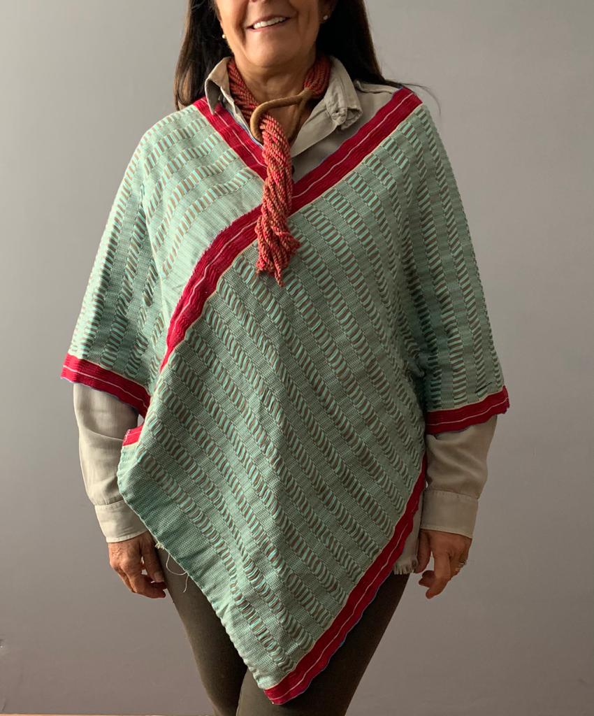 Poncho Deshilado Tlalli