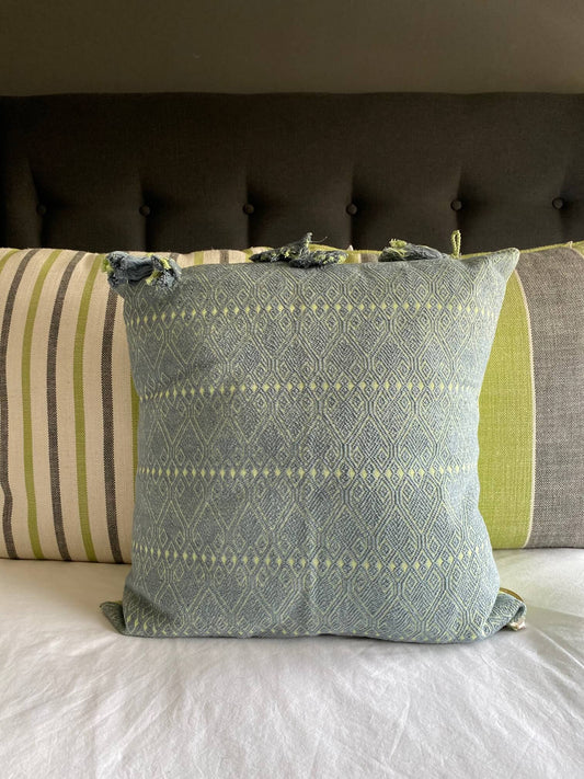 Cojín Brocado Hombre