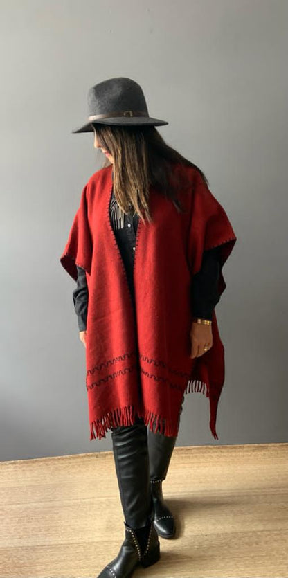 Ruana Bordada
