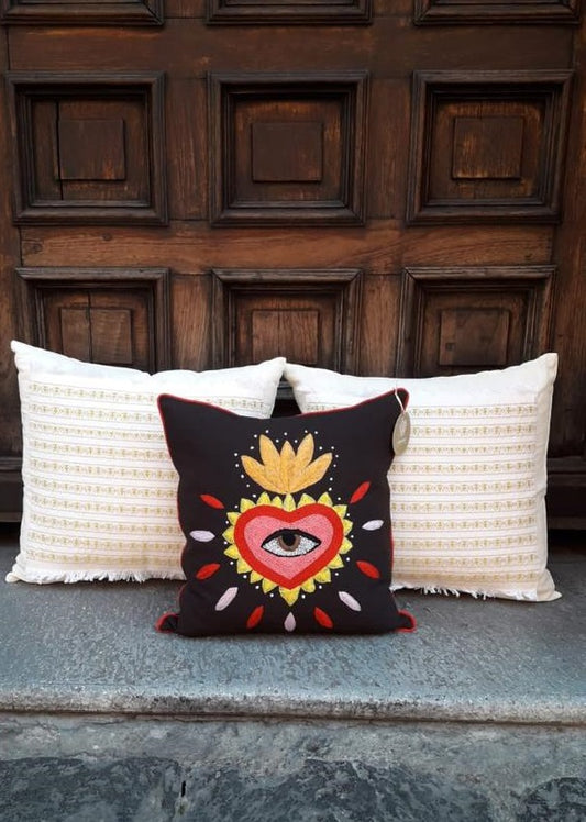 Cojín Mazahua Corazón Coronado