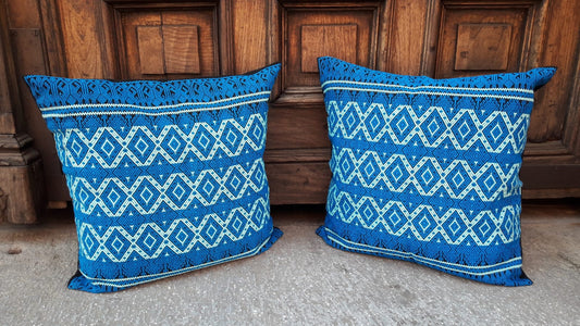 Cojín Telar de Cintura Brocado Cargadores del Mundo